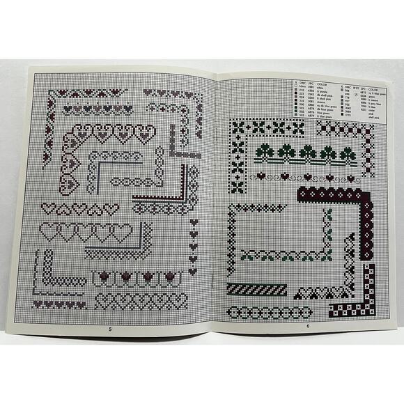 VTG Leisure Arts Cross Stitch Design Book-Border Collection 127 Border Designs - Picture 3 of 3